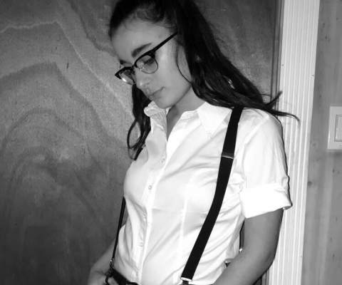 goth girl dating app
