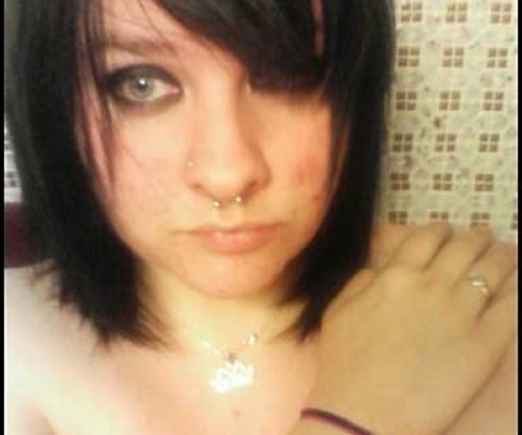goth girl dating app