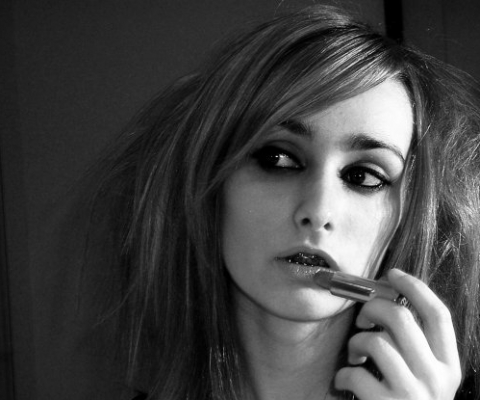 goth girl dating app